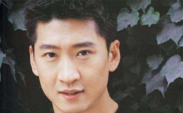 嫌弃|他曾凭一部剧红遍全国,却因被搭档嫌弃退圈,今卖大米成人生赢家