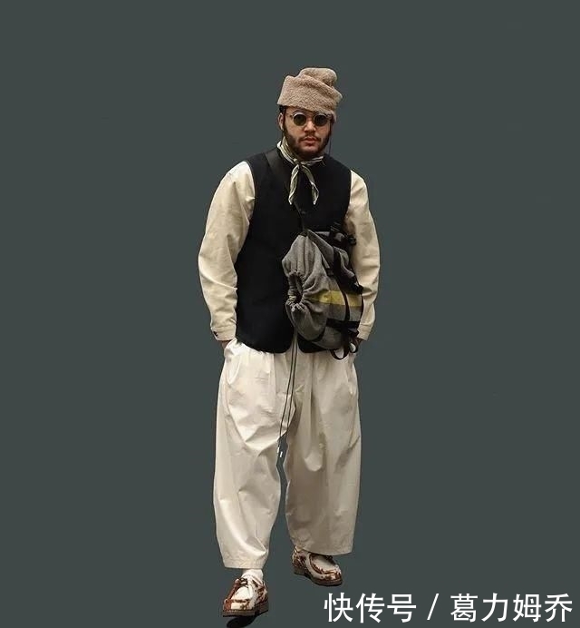 衣服|不会拍照的设计师不是一个好模特