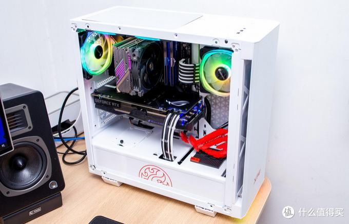  款机箱|存储厂的机箱是什么样子？威刚(ADATA) XPG 入侵者机箱测评