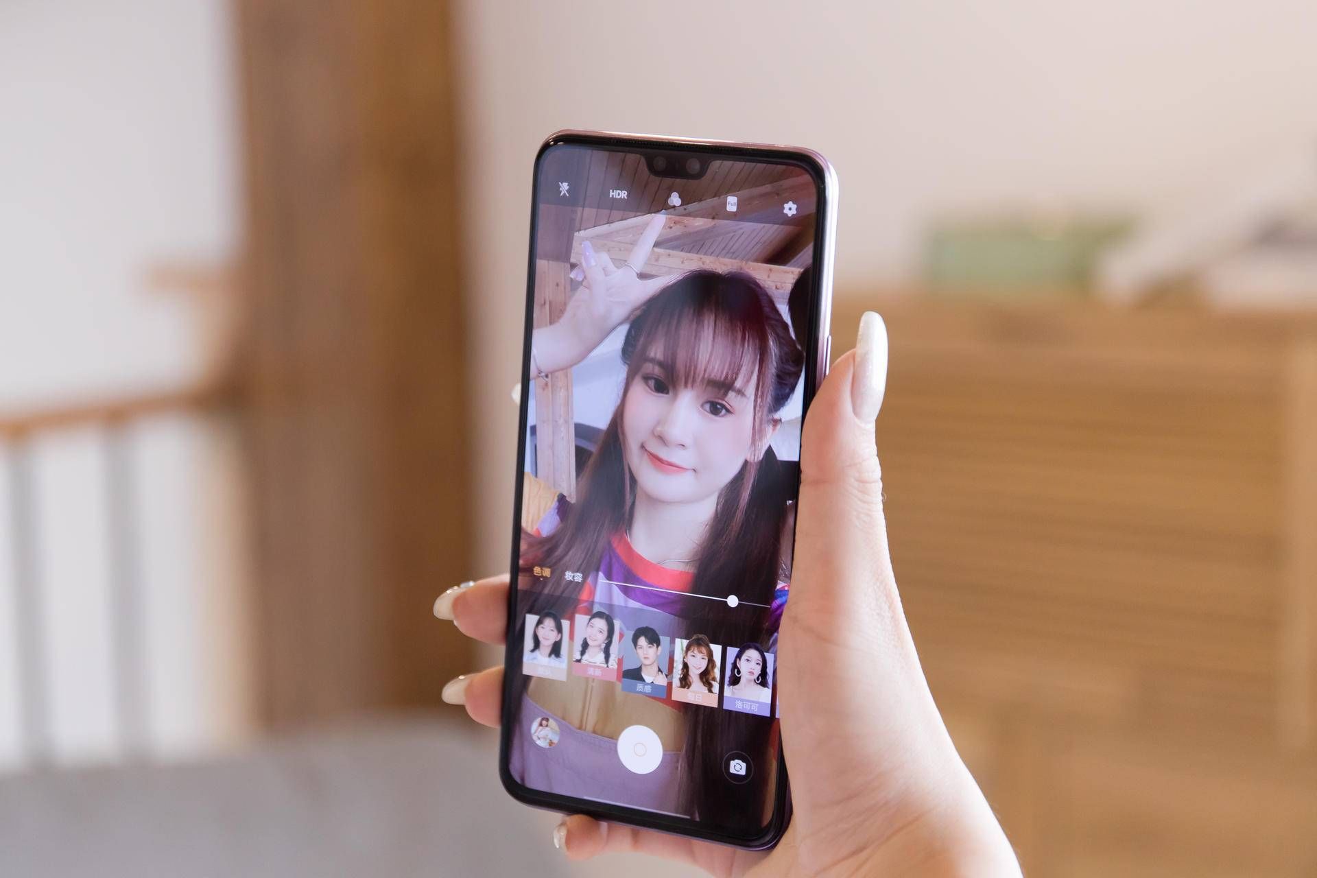  标杆|颜值先行，轻薄至上，全新vivo S7打造轻薄5G旗舰新标杆