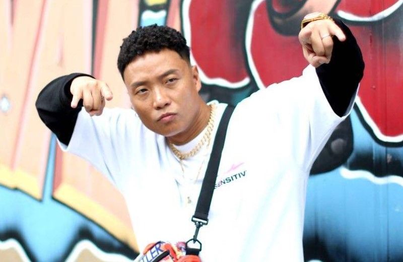  腹肌|网曝《街舞3》肖杰被迫退赛，张艺兴出现失误，腹肌磨平身材一般