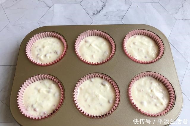 利奥饼干|爱吃奥利奥的人注意教你3步做成冰淇淋,冰凉丝滑,香甜无冰渣