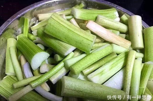 霉苋菜杆子|宁波的3大“臭菜”,只要吃过1种,我就真心敬你是条汉子