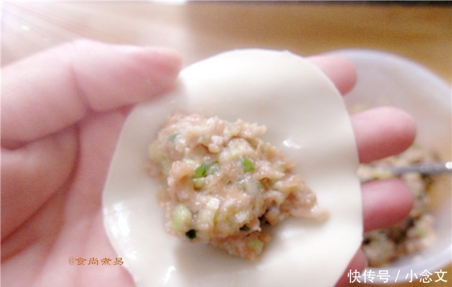 水煎包|此款水煎包不用发面,十五分钟搞定,香酥可口,吃了还想吃