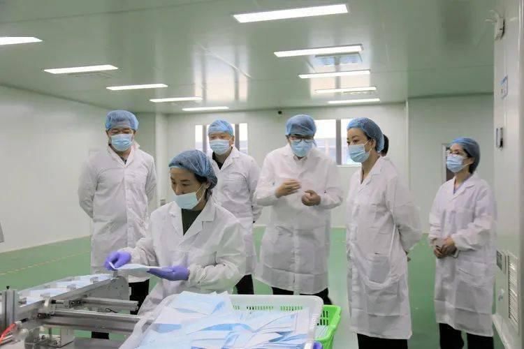  邱华萍一行|邱华萍局长赴苍南开展 “三服务”活动