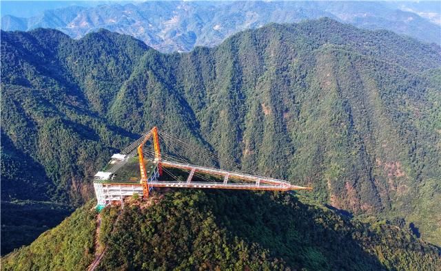 江南|一场说走就走的探险旅行，千岛湖上的空中悬廊，720俯瞰江南美景