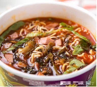 选择|如果你被困在荒岛上一年,只有这4种泡面,你选择哪个活下去