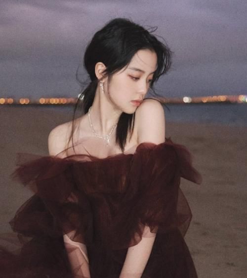  欧阳娜娜|《中餐厅》开播不久，芒果台又一档新综艺将来，嘉宾阵容太强大了