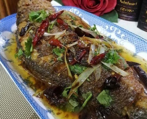  红烧|红烧大黄鱼，鱼鲜鲜嫩，汤汁丰富