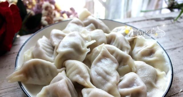  立秋|明天立秋吃饺子这馅最好, 一咬汁水四溢鲜香满口, 解馋好吃不油腻