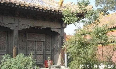  游客|故宫中破烂的一地方，曾经乾隆经常去，现如今却拦着游客不让进