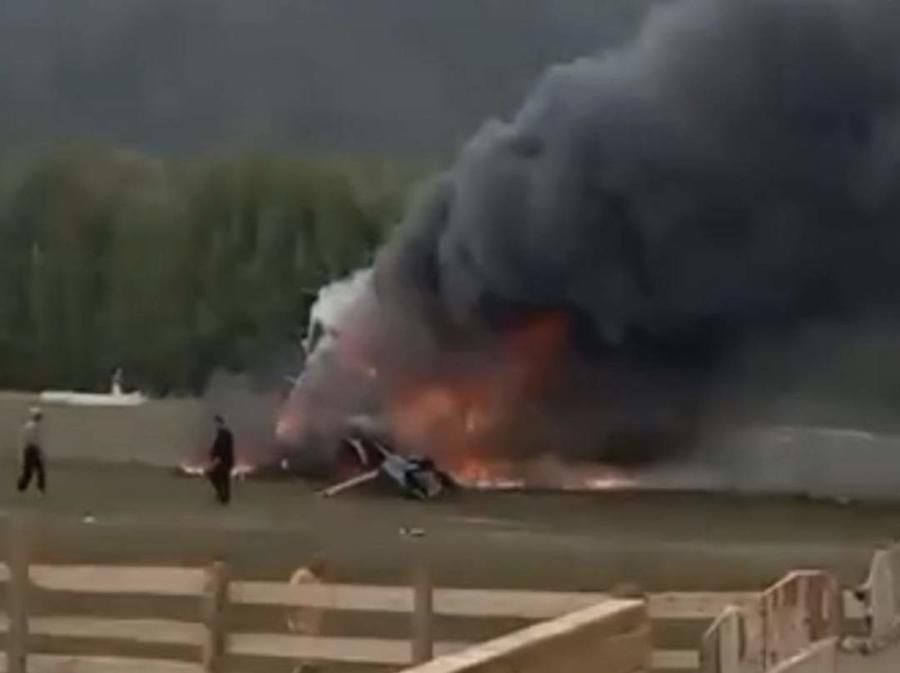 俄媒：一架米-8直升机在降落时起火，已致6死7伤