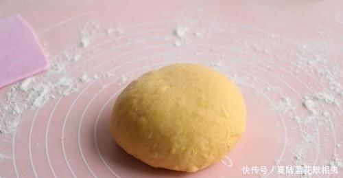 好吃|女儿不吃早餐,换个做法,出锅连吃3个,比馒头好吃,比油条健康