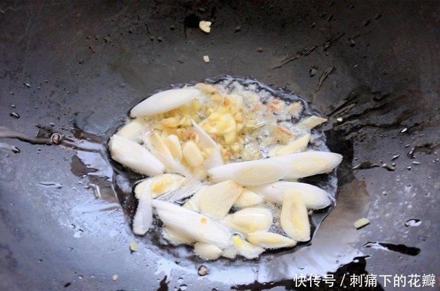 鸡肉|辣子鸡怎么做最好吃掌握这几点,鸡肉外酥里嫩麻辣鲜香,超下饭