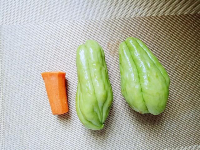  简单|补铁就吃此瓜，含铁量是南瓜的4倍，简单拌一下，清凉爽口