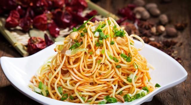 拌匀|面条吃法大全,幸福不过一碗面如此简单