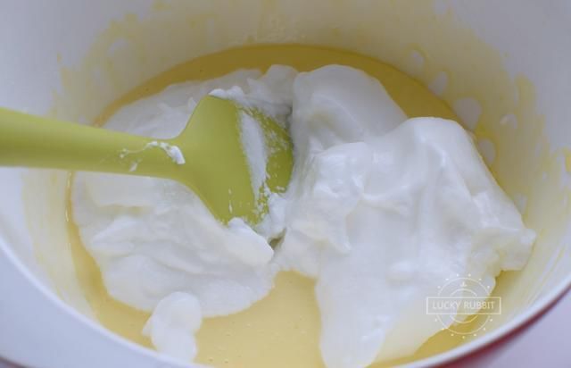 网红|这款网红糕点要试试,口感绵软,比传统蛋糕好吃,做法很简单