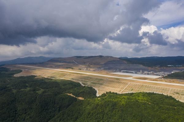 飞行跑道|重庆仙女山机场主体工程全面完工 有望年内建成投用