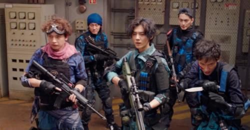  玩物丧志|电竞从不务正业到社会认可 鹿晗吴磊《穿越火线》勾起了多少人的青春回忆