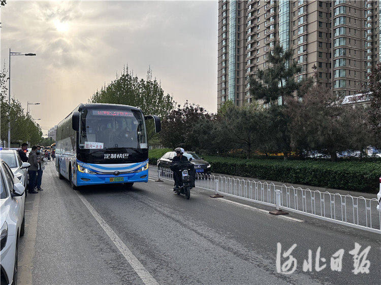 方便快捷！京津冀定制快巴再添一条燕郊进京新线路