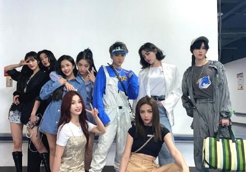  满意|《非日常派对》发布会定档，举行时间不是很满意，怎么会这样