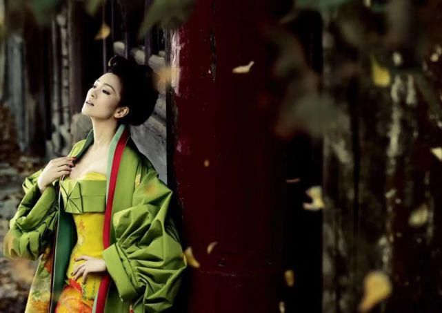  文化|杨颖 赵丽颖 黄轩等明星齐打卡，浓缩了73年DIOR文化的展览值得一看！