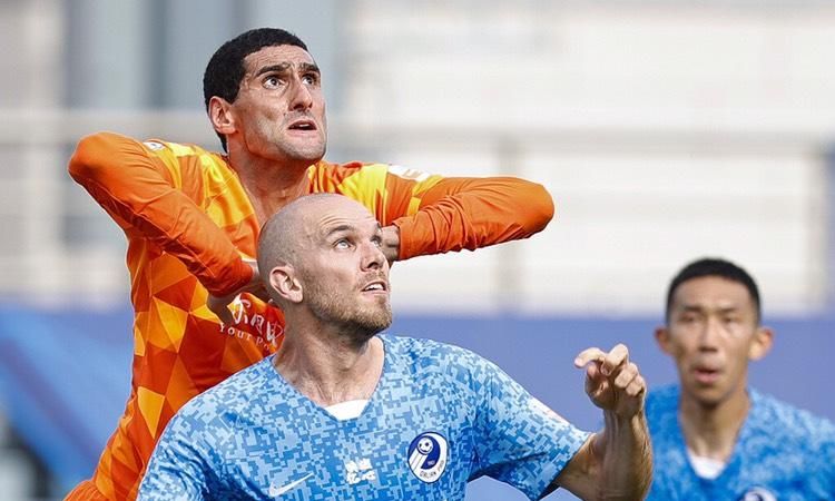 首发|赵一脚紧盯伊沃,哈姆西克遭“雪藏”?首发11人3位置有变化