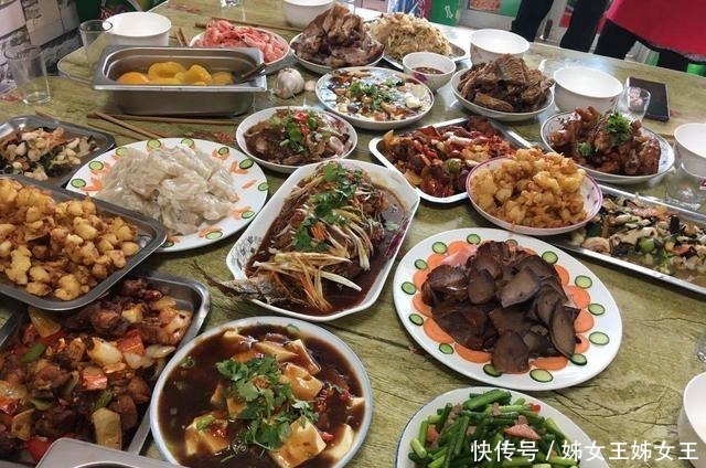 好吃|东北新年餐桌美食,您家里是不是也这样呢好吃不过家里饭!