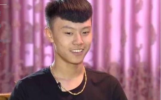  王晨正|变形记中为救穷爷爷，将自己8万金项链卖掉的城市少年，后来如何