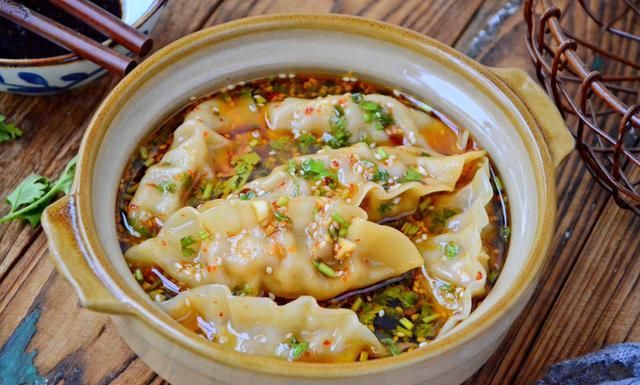 美味|九月女儿就馋这懒人早餐,十分钟就上桌,美味多汁,太香了