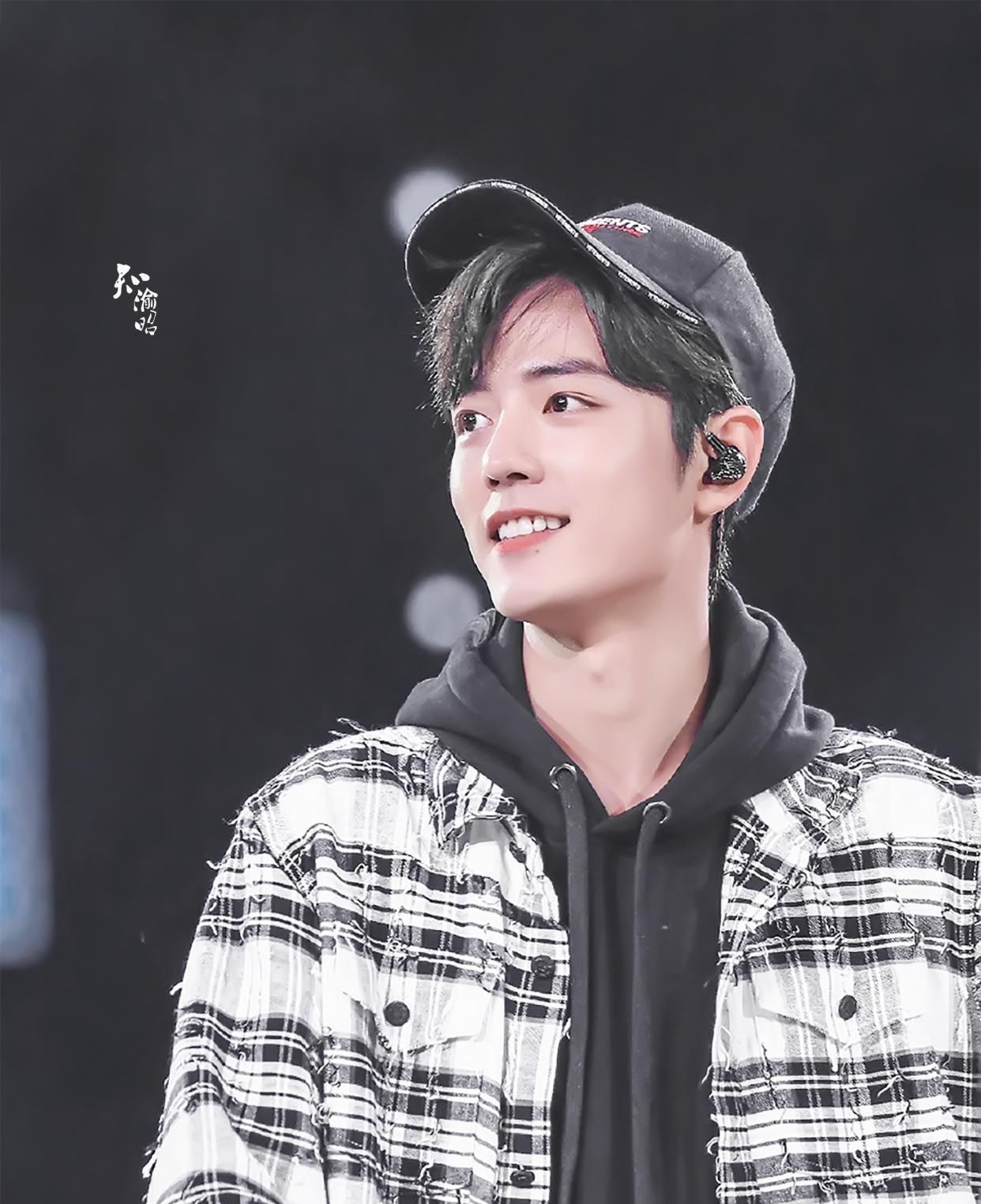  节奏|肖战工作室招人非议, 多少人越俎代庖, 粉丝被带了节奏