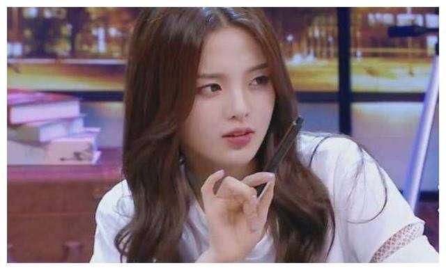  张翰|张翰也太会撩了，张翰杨超越太甜了，莫名般配呀