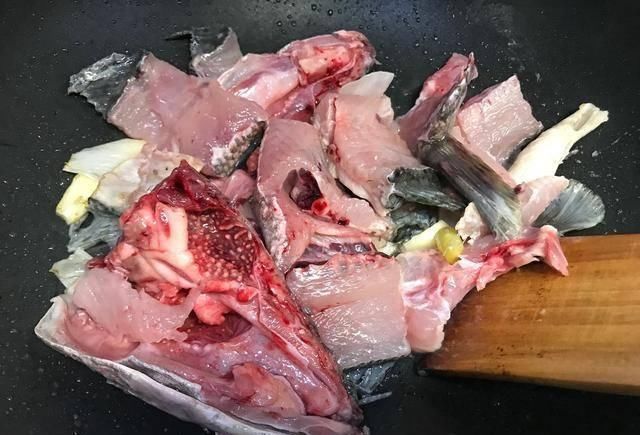 酸菜鱼|酸酸辣辣的酸菜鱼,保证吃过之后不想吃别的鱼