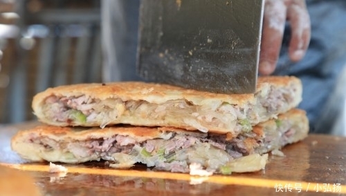 国内最大的馍|河南大爷卖巨型肉馍十多年,称有些人相隔千里还想着这口味儿