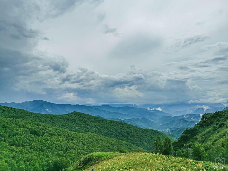  游览|游览祖国大好河山，徒步穿越北驼梁。