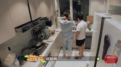  别墅|张继科家别墅接地气，拿院子养鸡种菜，家里放球桌，跟住农村一样