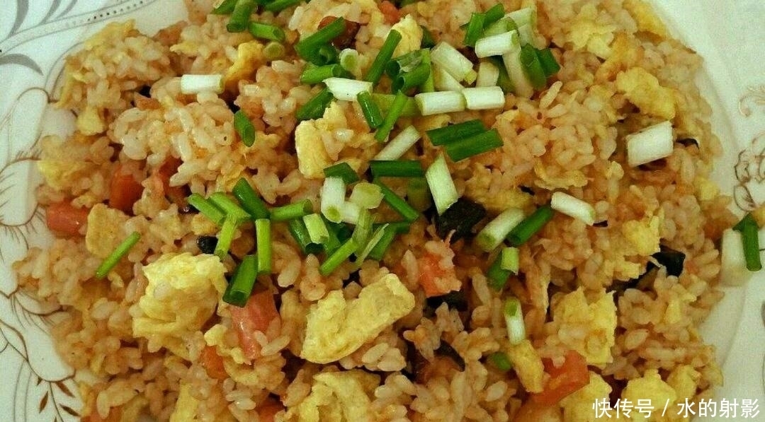 辣椒|学会做培根虾米炒饭,家常好吃超美味,让你吃一口就喜欢上