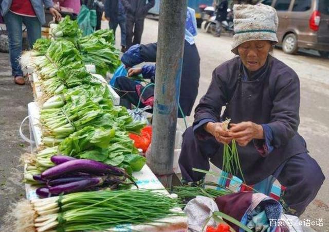 挂牌|“老人盗窃被挂牌示众”:为什么老人喜欢贪小便宜?