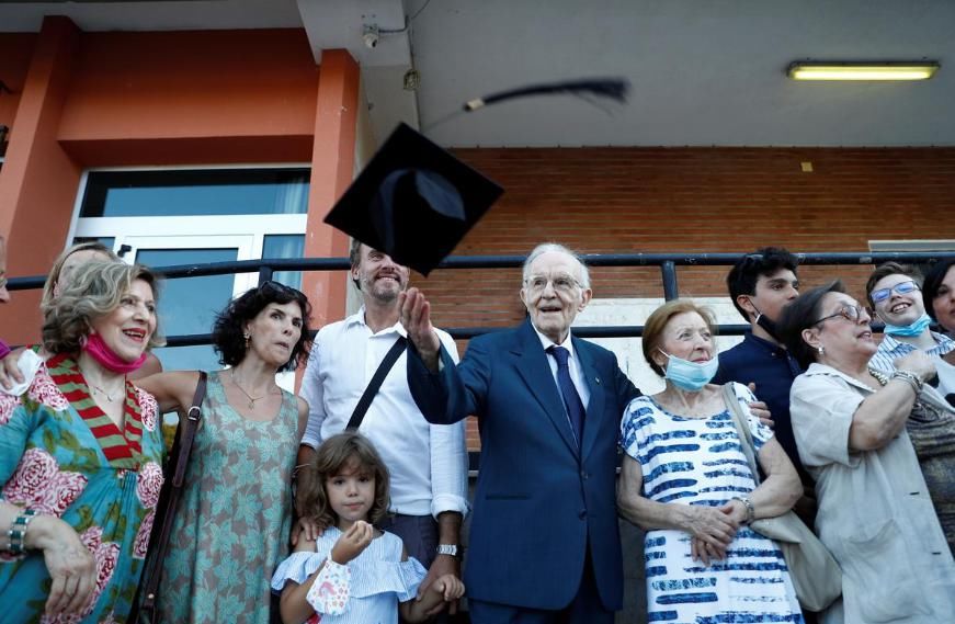  年长|意大利最年长大学生！96岁老人以全班第一成绩毕业