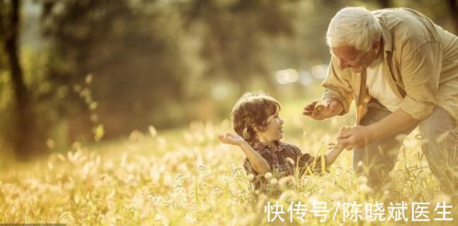 人到70岁若还能轻松做到这4件事(人到70岁后，若还能轻松做到这4件事，恭喜，说明身体底蕴深厚)
