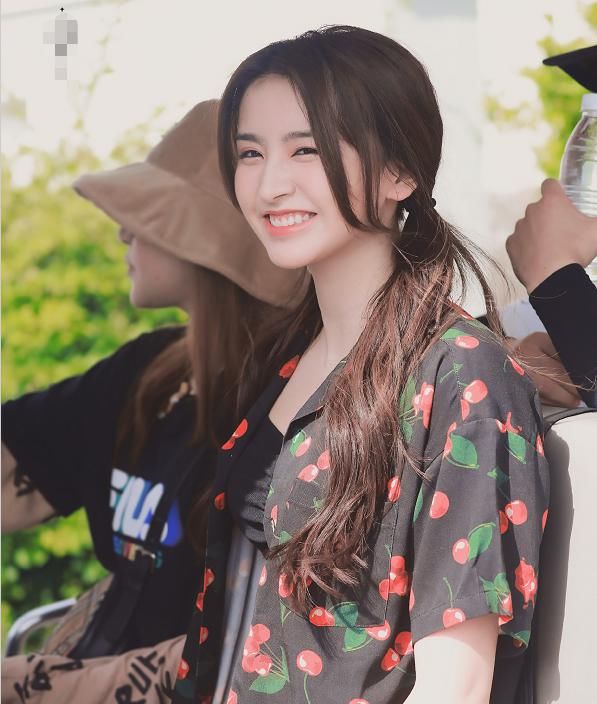  冲浪|又一综艺未播先火！吴宣仪、李汶翰加盟，仅路透就不输《夏日冲浪》