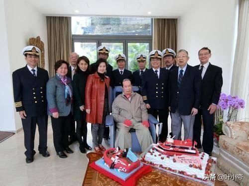  照顾|梁安琪立足豪门靠的是智慧，为原配料理后事，帮何鸿燊照顾姐姐