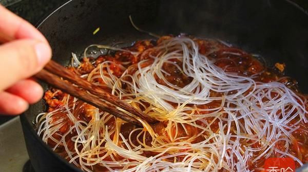  抢光|这菜2块钱能炒一大盘, 比吃肉香柔软又入味, 出锅就抢光