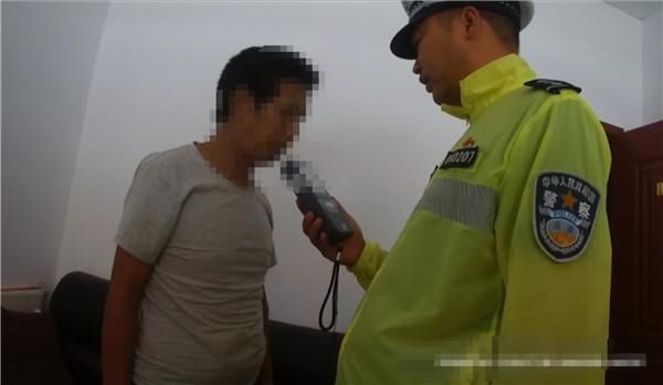 套牌|“六月六”喝早酒,他骑着套牌摩托赶场 交警:罚