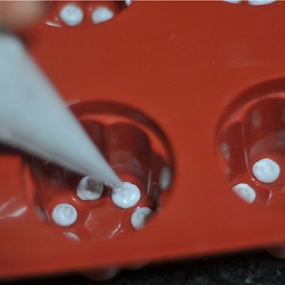 梅花|梅花双色果酱慕斯