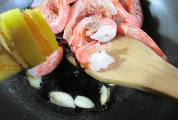 不新鲜|虾背里的黑线很脏吗?能不能吃?营养师告诉你吃虾的这个事项