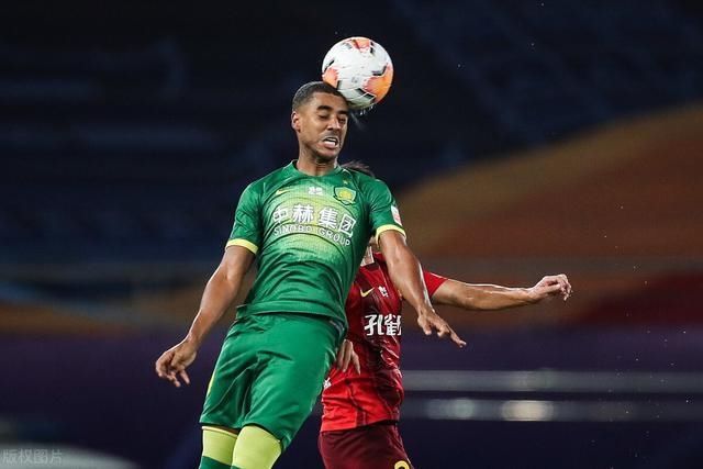  压根儿|唯一四连胜球队？压根儿就不值得高兴！国安没有比埃拉球都不会踢