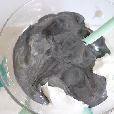  吉利丁片|竹炭覆盆子奶冻卷