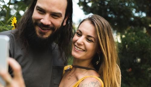 拒绝|小姑子回家问嫂子要一万块零花，嫂子果断拒绝，“家里没开银行”