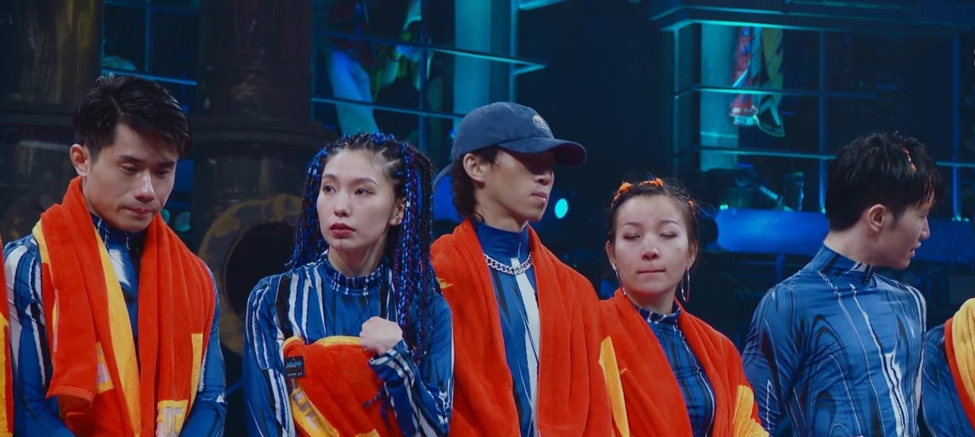  舞台|《街舞3》水舞台有复活名额，为何王一博战队获胜，只有一万元？